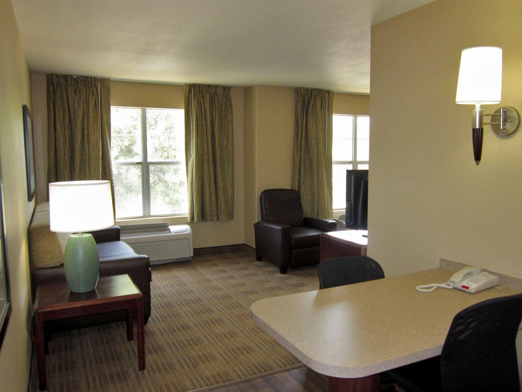 เอ็กซ์เทนด์ สเตย์ อเมริกา ฮุสตัน สแตฟฟอร์ด Hotel สตาฟฟอร์ด ภายนอก รูปภาพ